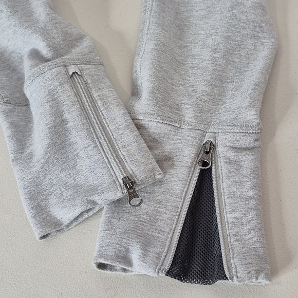 Athleta Womens Gray Asymmetric Full-Zip Snap Collar Jacket w/ Zip Vents - Size M - Picture 10 of 13